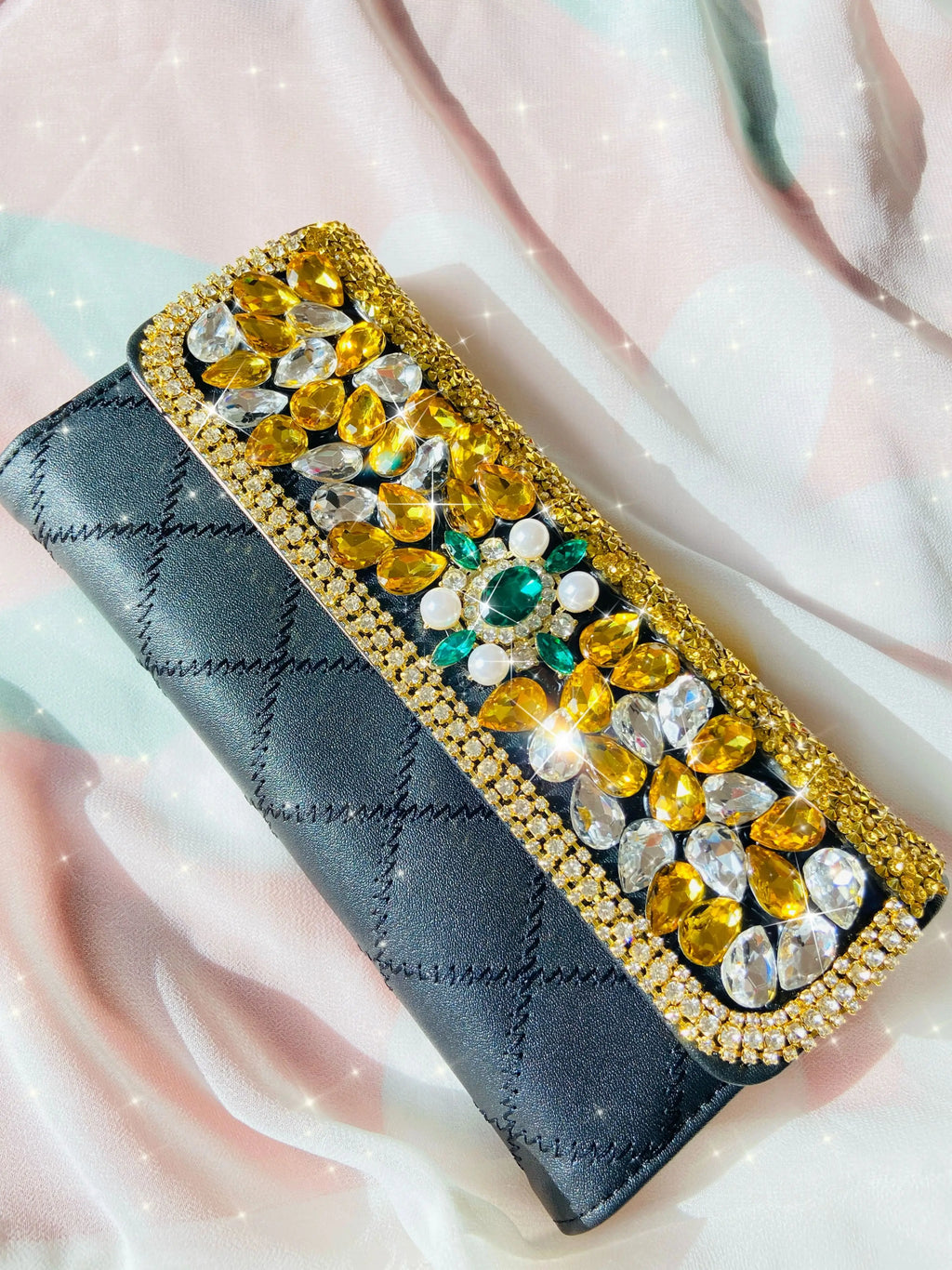 European-Style Palace-Style Green Jade Rhinestone High-End Wallet, Pure Handmade Luxury Heavy-Duty Rhinestone-Embellished High-End Women's Wallet, Large-Capacity Women's Wallet, Sparkling Rhinestone Evening Wallet for Girls