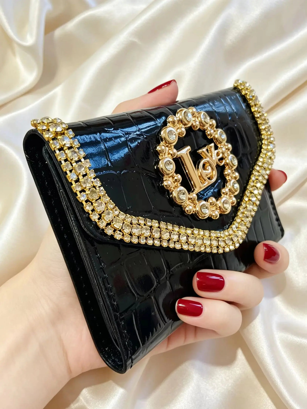 Love Rhinestone Logo Short Wallet, Pure Handmade Luxury High-End Women's Wallet with Heavy-Duty Rhinestone Inlay, Mini Women's Wallet, Sparkling Rhinestone Evening Wallet for Girls